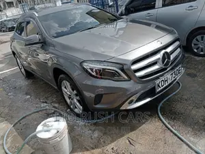 Mercedes-Benz GLA 250 2015 Gray