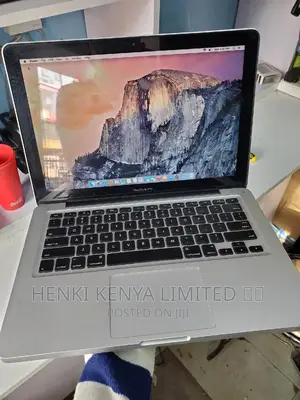 Laptop Apple MacBook 2012 8GB Intel Core I5 HDD 500GB