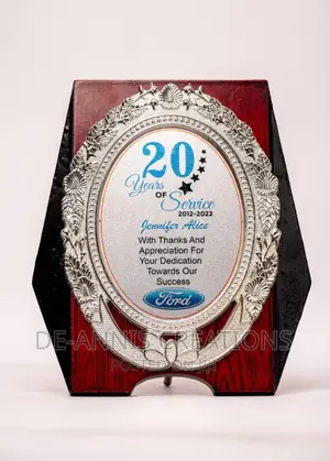 Premium Oval Wooden Award