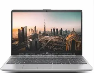 New Laptop HP 250 G8 8GB Intel Core i5 SSD 512GB