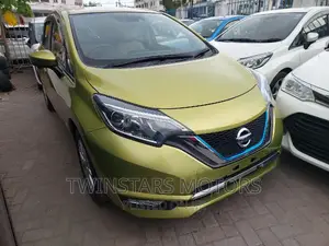 Nissan Note 1.2 Hybrid 2017 Green