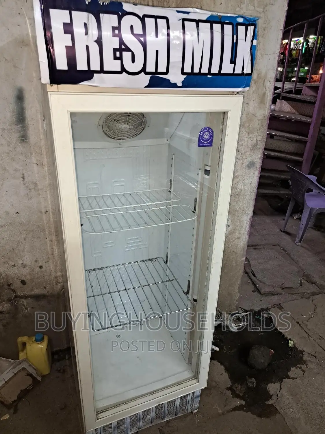 Ramtons 200L Showcase Display Freezer