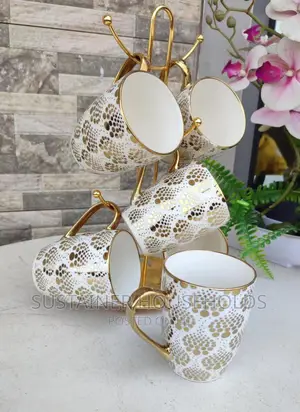*Classy Gold Mugs/Cups