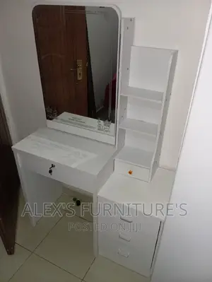 Durable Dressing Table Durable Dressing Table Durable