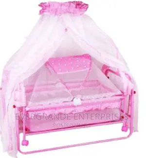 Portable Baby Bed With Swing Wheel,Net and Mattress