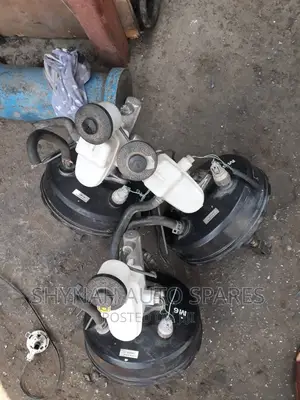 Toyota Hilux Vigo Double Cab 4×4 Master Cylinder Booster