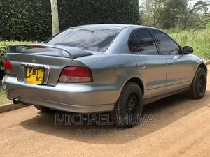 Mitsubishi Galant 2005 Gray