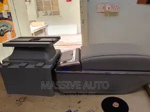 Center Box Car Armrest Console/ Car Armrest Console