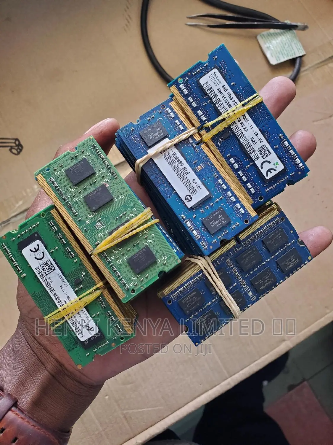 4gb Ram Pc3l Laptop Rams on Offer