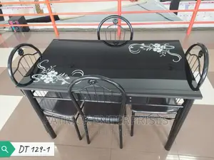 Imported Morden Dinning Table 4 Seater Top Glass