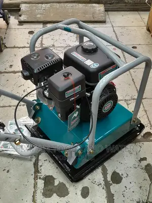 Gasoline Plate Compactor 90 Kg