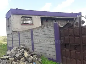 Kiganjo Thika Near Kamuthi 40 by 80 Selling at 6m With Title