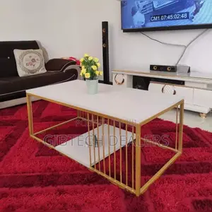 Polly Coffe Table
