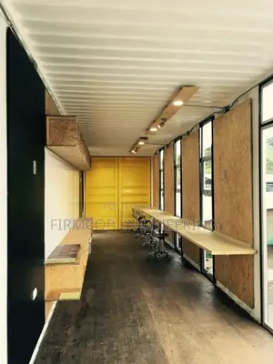 40ft Container Restaurant - Simple Cool Design