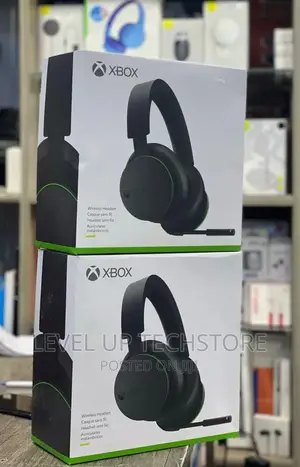 Microsoft Xbox Wireless Headset for Xbox Series X|S, One, PC