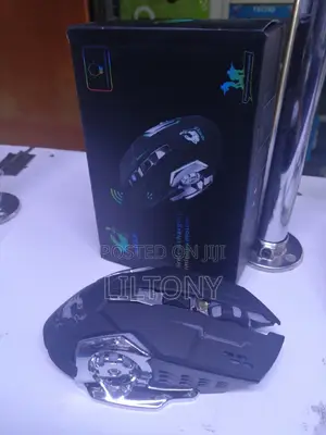 Freewolf Wireless Luminous Gaming Mouse