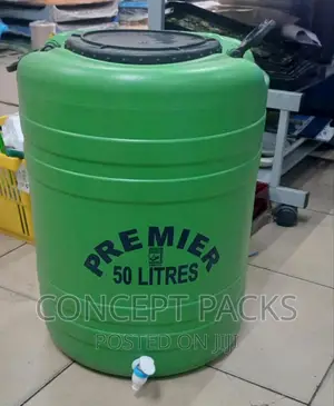 50ltr Water Tank With Tap.