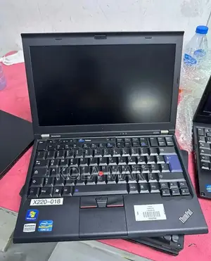 Laptop Lenovo ThinkPad X220 4GB Intel Core I5 HDD 500GB