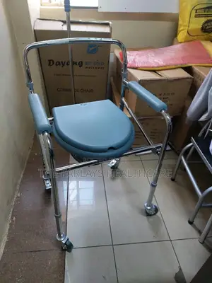 Foldable Commode Seat With Wheels.