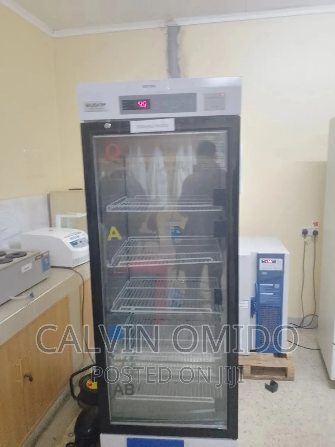 Fridge Repairs Sunshine Technician