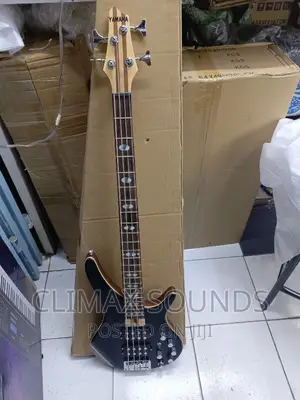 Yamaha Active Bass Guitar 4 Strings