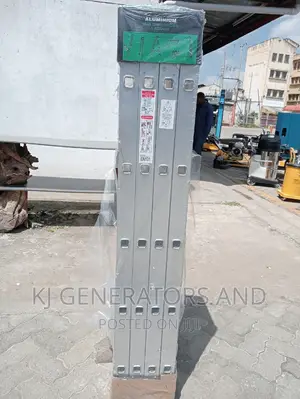 Heavy Duty Aluminium Ladder (Varies With Length)