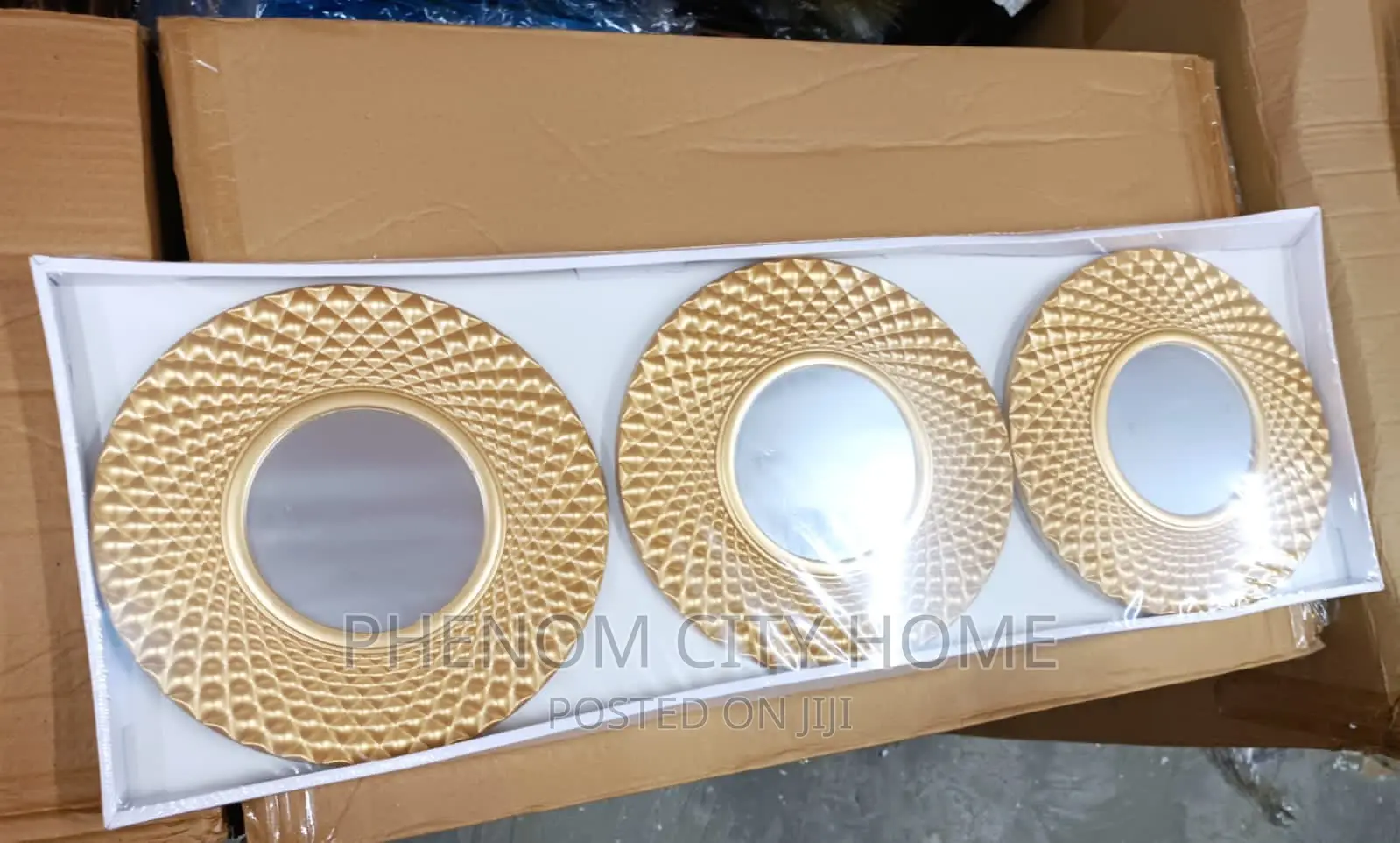 3 Piece Decor Mirrors/Clock