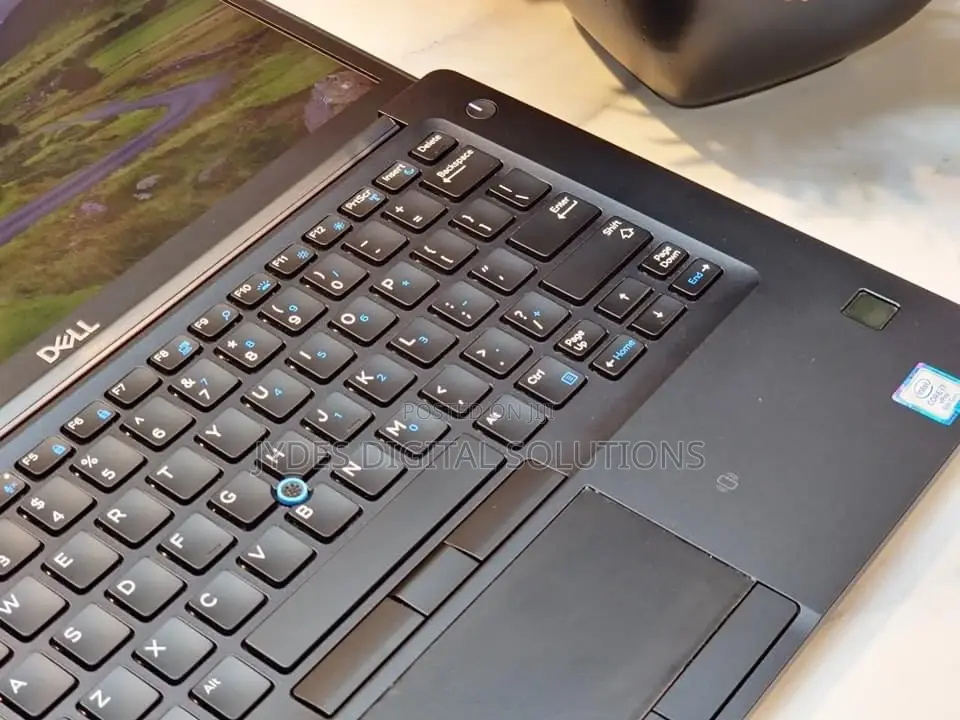 Laptop Dell Latitude 7490 16GB Intel Core I5 SSD 256GB
