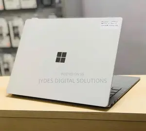 Laptop Microsoft Surface Laptop 8GB Intel Core I5 SSD 256GB