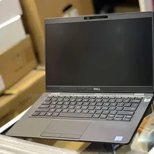 Laptop Dell Latitude 5300 16GB Intel Core i5 SSD 512GB