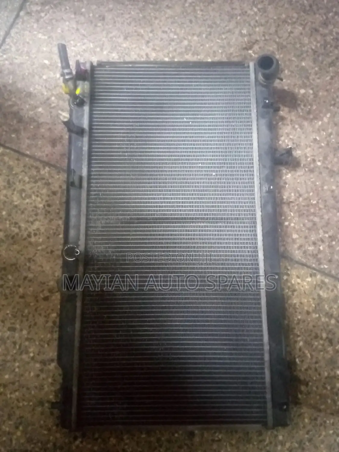 Complete Radiator Honda Airwave.