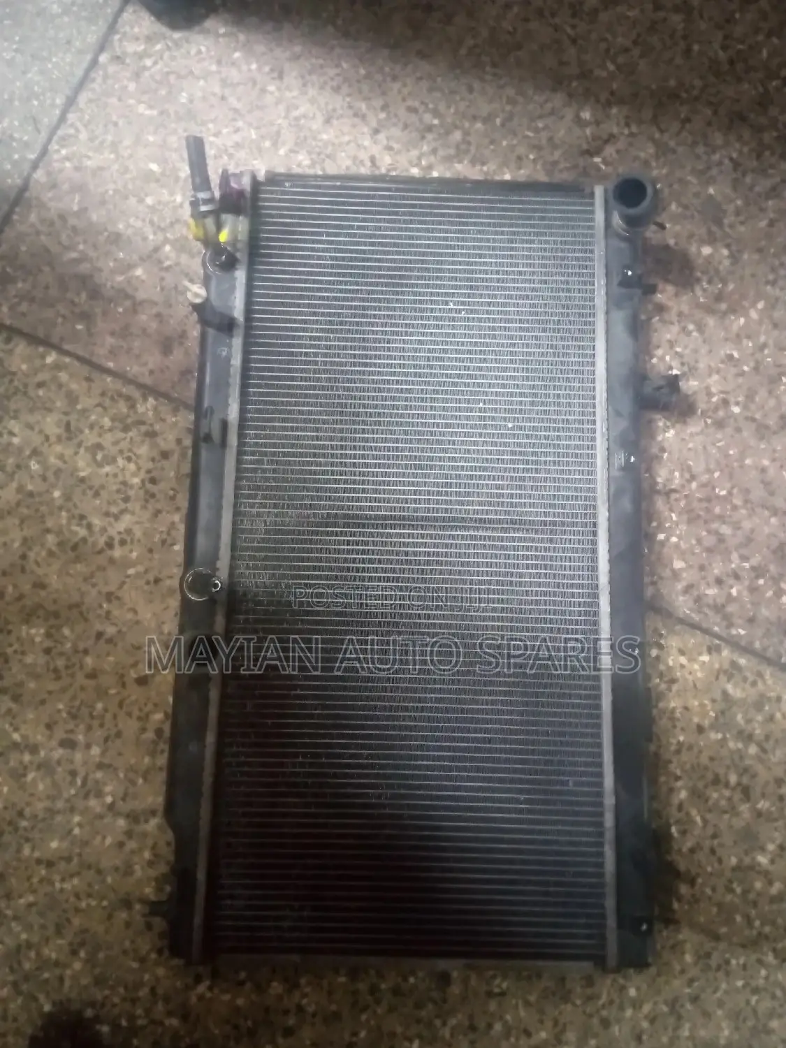 Complete Radiator Honda Airwave.