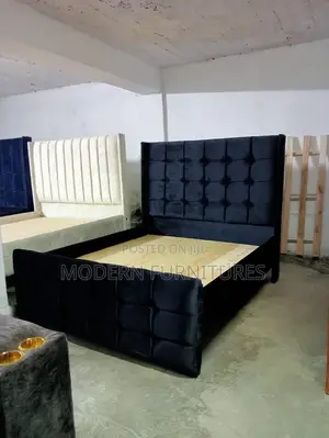 Black 5/6 Bed