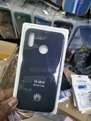 Huawei Y9 2019 Silicone Case Cover Black