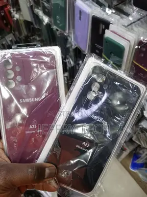Silicone Case for Samsung Galaxy A23 5G - Black/Maroon