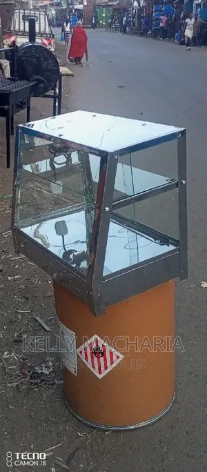 Displaying Food Warmers