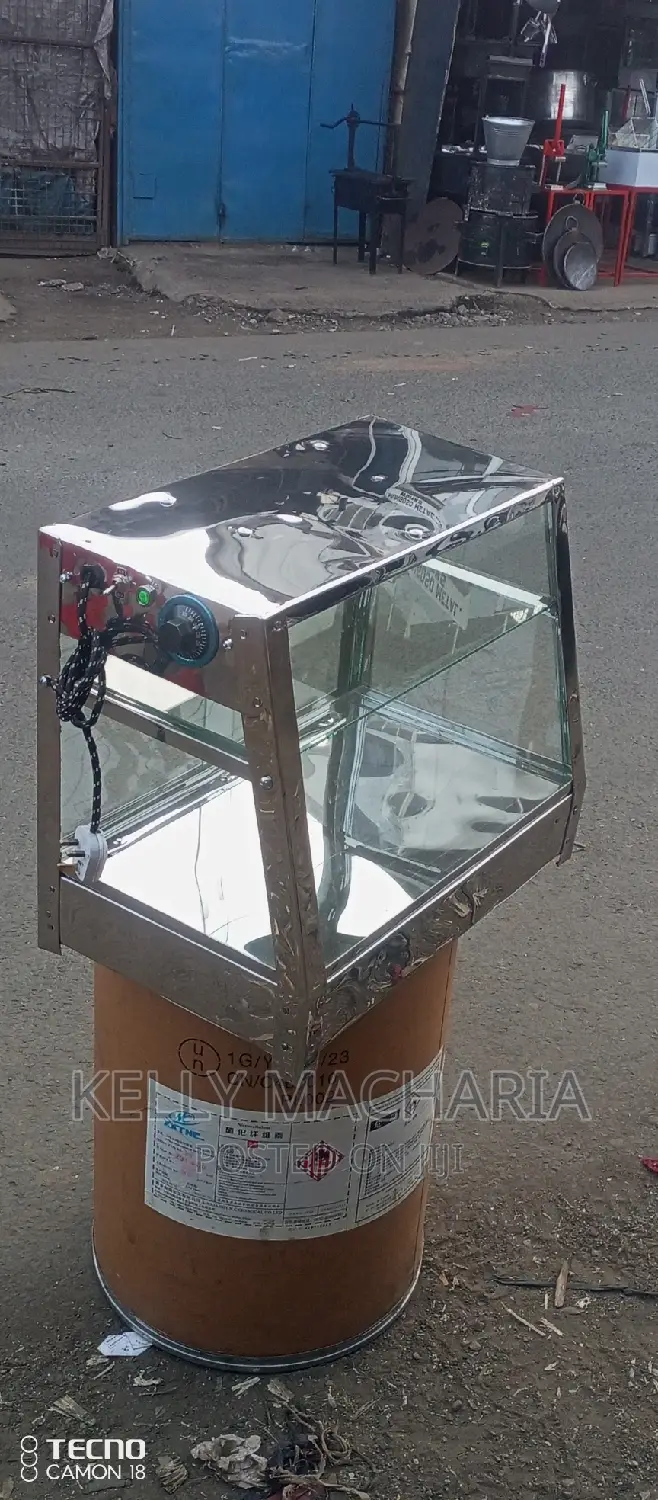 Displaying Food Warmers