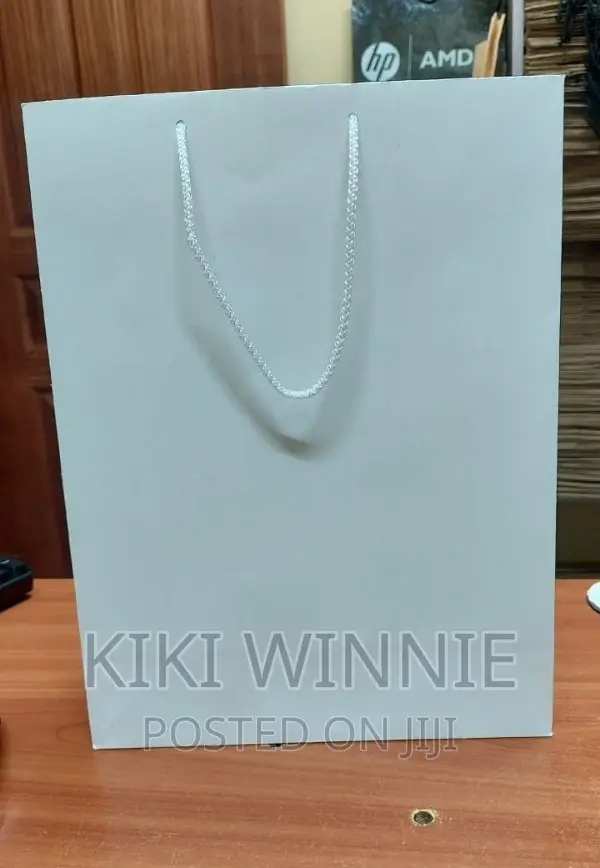 White Gift Packing Bags
