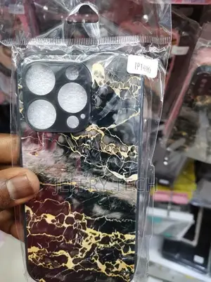 Marble iPhone 14 Pro Case Black