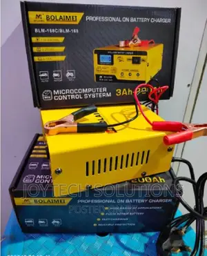 12v/24v Intelligent Car Battery Fast Pulse Charger Machine
