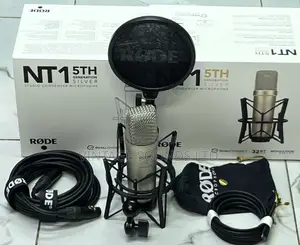RODE NT1 5th Generation Condenser XLR/USB Microphone Silver
