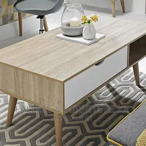 Queens Leg Coffee Table