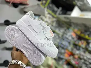 Airforce 1 White (Maziwa)