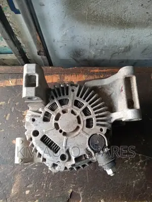 Mazda LF Alternator for Premacy, Axela, Biante.