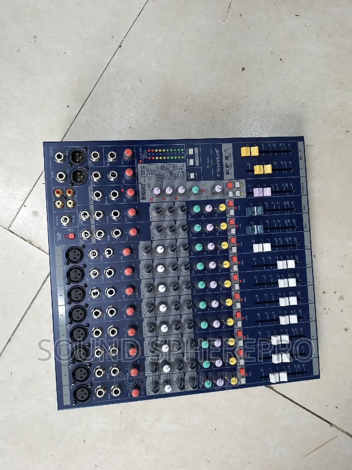 Soundcraft EFX 8 Channel Plain Mixer