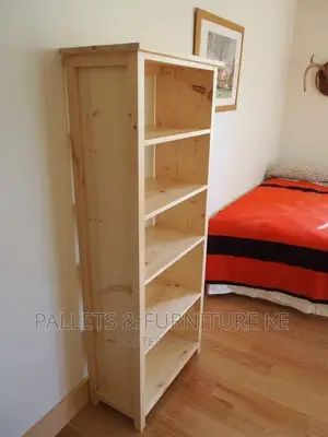Cottage Bedroom Bookcase