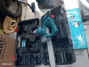 Makita Cordless Power Saw