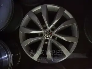 Size 17 Inches Vw Alloy Japan Rims Set