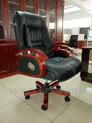 Executive Director's Office Leather Chair