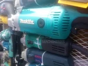 Makita 9inch Angle Grinder